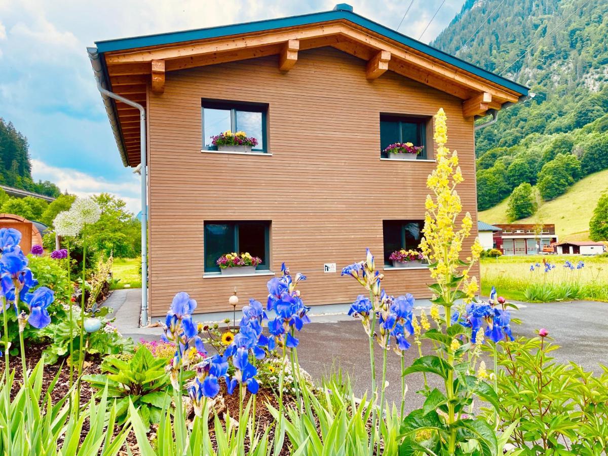 Woodpecker Chalets Klosterle am Arlberg Exterior photo